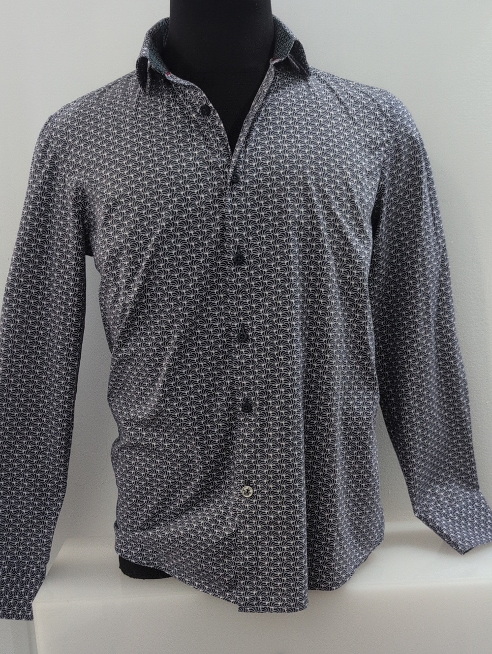 S Men's Long-Sleeve Buttonedown Shirt Blue And White Allover Print